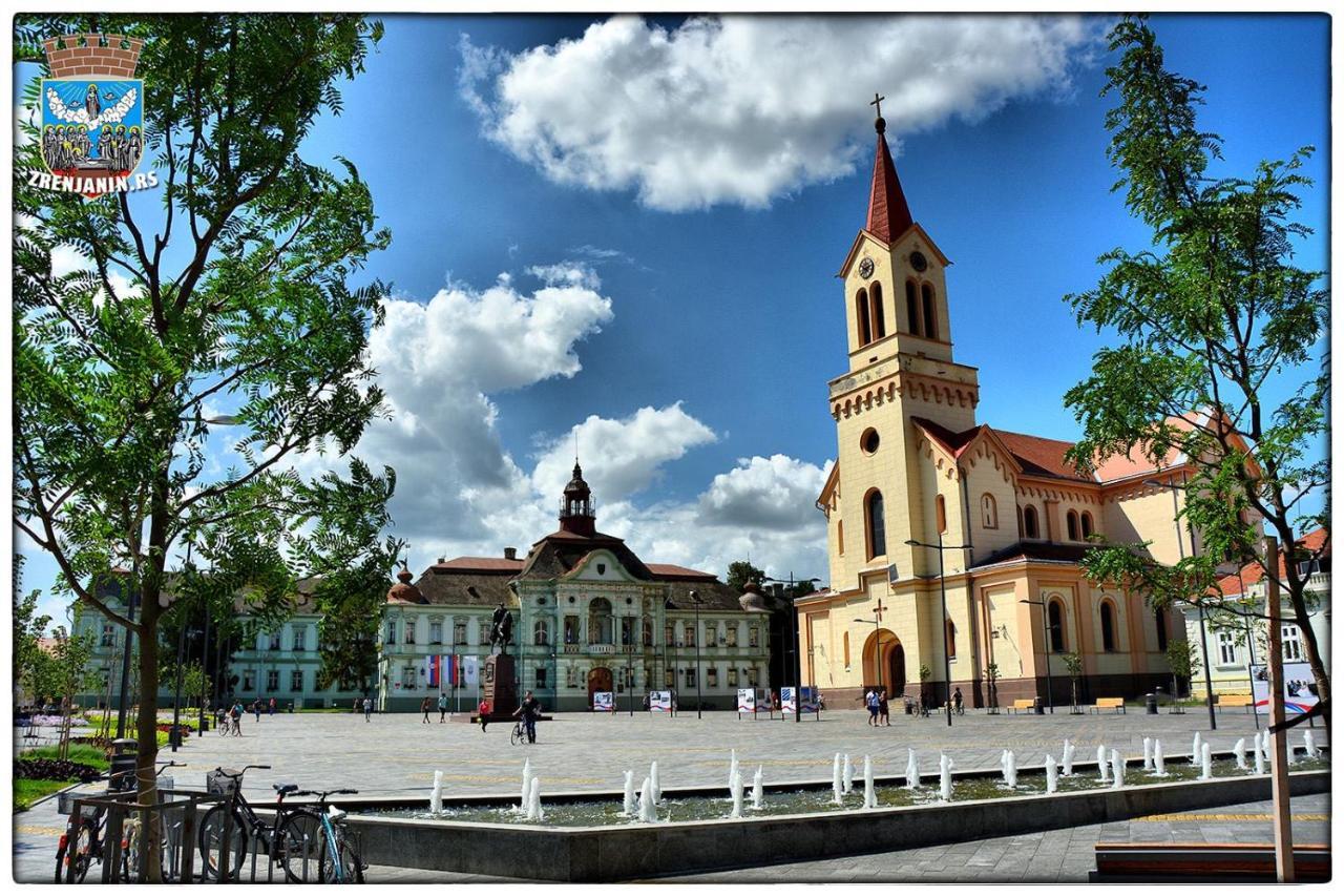 Hotel Vojvodina Zrenjanin Exterior photo